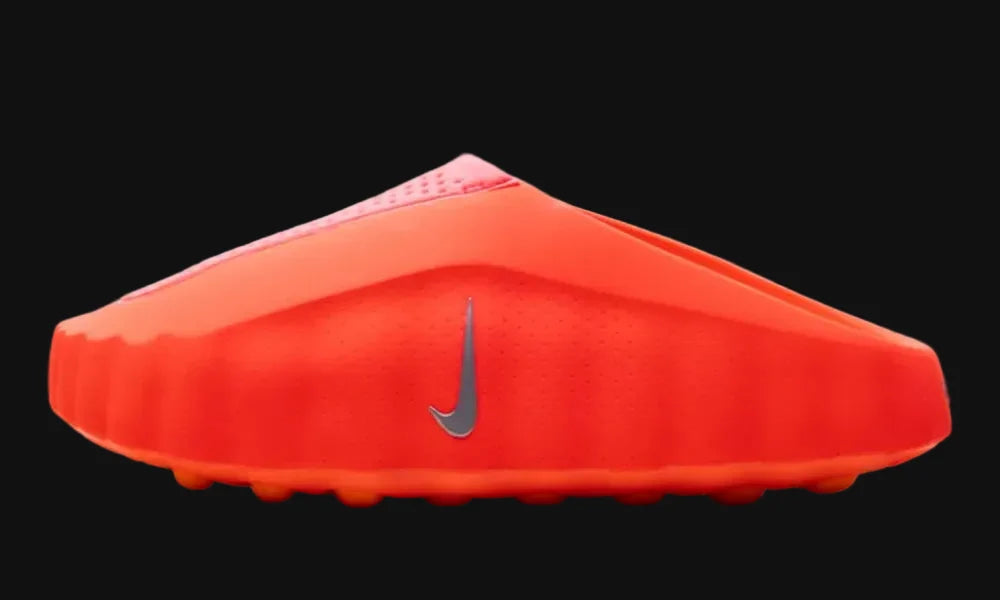Nike mind 001 slides “solar red”